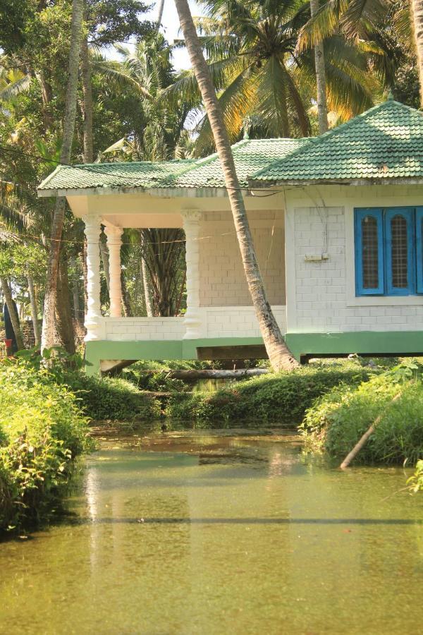 The Temple Tree Varkala Appartement Buitenkant foto